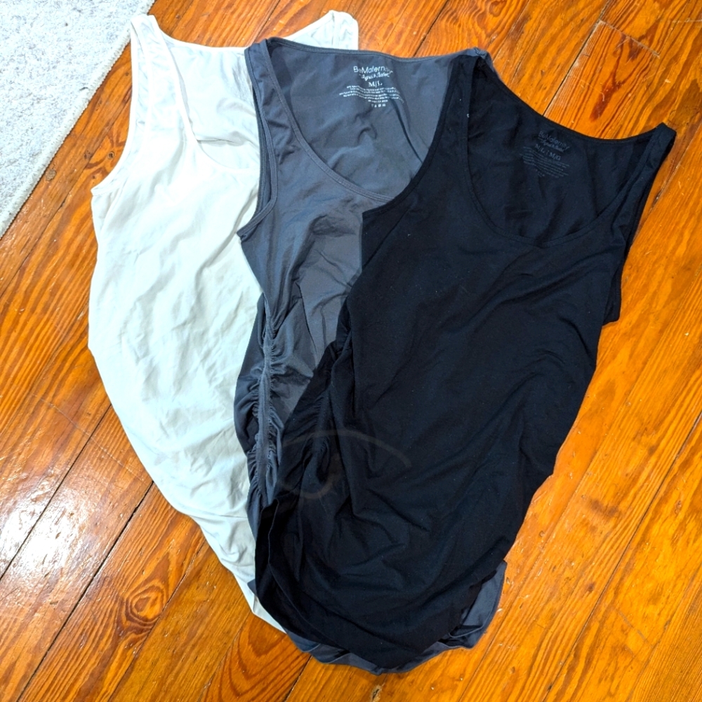 - Maternity tank top lot